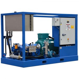 Poseidon E75Cube apparatus series, 75 kW, 500-2,500 bar, 13-76 l/min